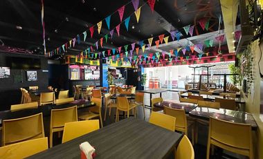 renta local plaza 202 av camarón sábalo