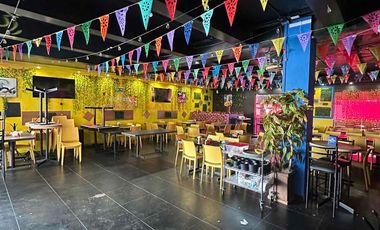 renta local plaza 202 av camarón sábalo