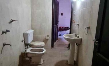 VENTA CASA A REFACCIONAR SOBRE GRAN TERRENO MÁS DE 1000m2 A METROS DE AVENIDA LUJÁN SANTO TOMÉ