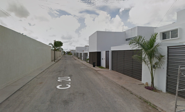 CASA EN VENTA EN MONTEBELLO MERIDA YUCATAN DE REMATE