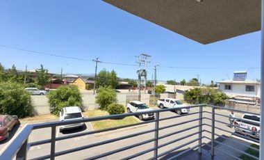 Se arrienda departamento 3 piezas 2 baños, estacionamiento y GGCC en Condominio Claros de Rauquen, Curicó