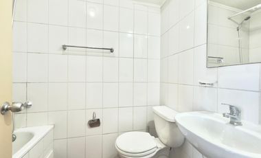 Se arrienda departamento 3 piezas 2 baños, estacionamiento y GGCC en Condominio Claros de Rauquen, Curicó