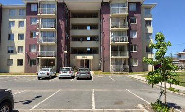 Se arrienda departamento 3 piezas 2 baños, estacionamiento y GGCC en Condominio Claros de Rauquen, Curicó