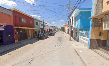 Casa en Venta en Zona Centro, Rioverde – Ubicación Privilegiada y Gran Potencial en San Luis Potosí