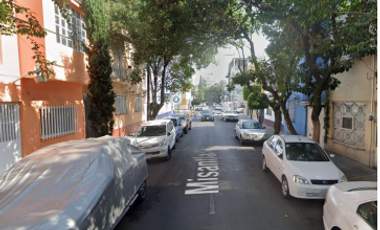 CASA EN REMATE CUAUHTEMOC