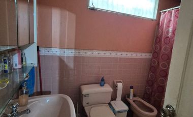 Departamento en Alquiler en Urdesa Central, Planta Baja, 2 Habitaciones, 2 Baños, Garaje, Sin Amoblar