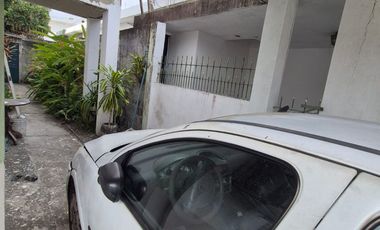 Departamento en Alquiler en Urdesa Central, Planta Baja, 2 Habitaciones, 2 Baños, Garaje, Sin Amoblar