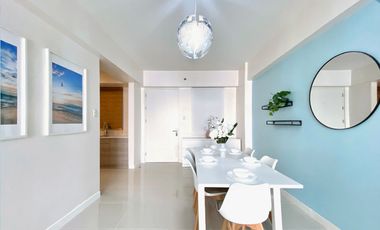 Fully Furnished 2 Bed Unit with Bay View For Rent