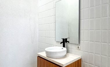 BRAND NEW MODERN VILLA FOR SALE – NUSA DUA, BALI Special Offer – Priced to Sell Fast!