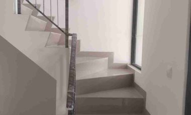 Disewakan Termurah rumah pik2