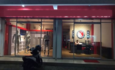 FOR SALE! 3-STOREY COMMERCIAL BUILDING – RAYA SEMER KEROBOKAN, NORTH KUTA