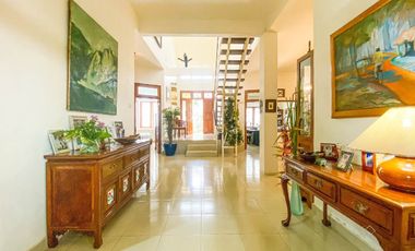FOR SALE – CLASSIC MODERN 2-STOREY HOUSE IN UNGASAN, SOUTH KUTA, BALI Elegant Design - Private Pool - Prime Location Near Melasti & GWK