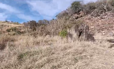 TERRENO DE 5,250m2 EN VENTA EN EL FRACCIONAMIENTO CAMPESTRE LAS MARAVILLAS, CARRETERA GUADLAJARA-COLIMA CERCA KM 40 ACATLÁN DE JUÁREZ