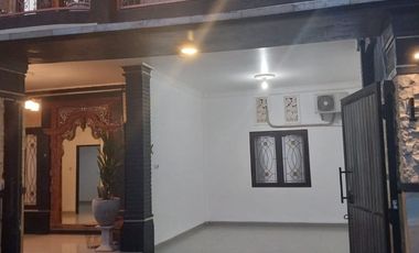 Rumah Nyaman 5 Kamar tidur dekat Kerobokan Badung Bali