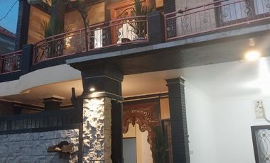 Rumah Nyaman 5 Kamar tidur dekat Kerobokan Badung Bali