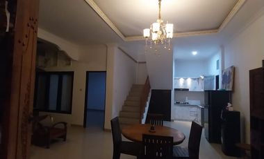 Rumah Nyaman 5 Kamar tidur dekat Kerobokan Badung Bali