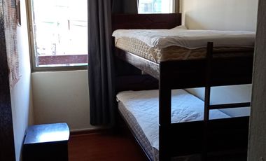 ARRIENDO DEPTO. AMOBLADO  AÑO CORRIDO 2026 CALLE VICUÑA MACKENNA, REÑACA  PASOS PLAYA