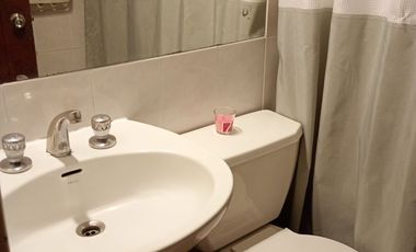 ARRIENDO DEPTO. AMOBLADO  AÑO CORRIDO 2026 CALLE VICUÑA MACKENNA, REÑACA  PASOS PLAYA