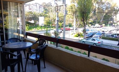 ARRIENDO DEPTO. AMOBLADO  AÑO CORRIDO 2026 CALLE VICUÑA MACKENNA, REÑACA  PASOS PLAYA