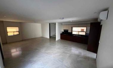 CASA RENTA CARRETERA NACIONAL