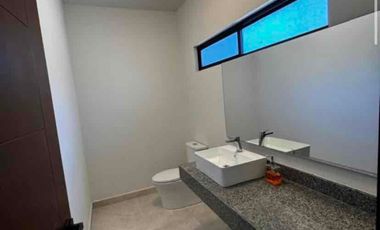 CASA RENTA CARRETERA NACIONAL