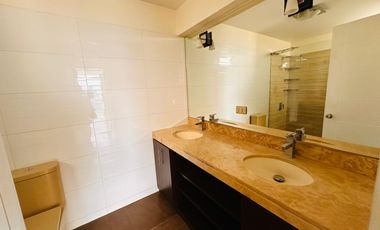 VENTA DE HERMOSO DUPLEX  SUPER FAMILIAR  Y ESPACIOSO