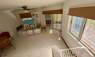CASA EN VENTA EN SAN JERÓNIMO ZONA PONIENTE DE MONTERREY