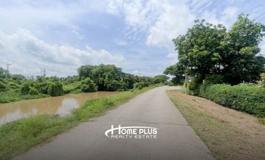 ที่ดินบ้านเดี่ยวชั้นเดียวตำบลเชิงกลัด อำเภอบางระจัน สิงห์บุรี  เนื่อที่ 204 ตารางวา