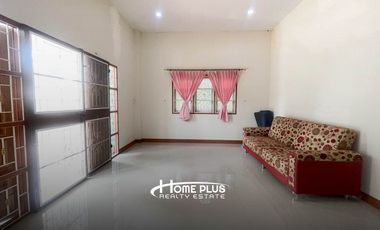 ที่ดินบ้านเดี่ยวชั้นเดียวตำบลเชิงกลัด อำเภอบางระจัน สิงห์บุรี  เนื่อที่ 204 ตารางวา