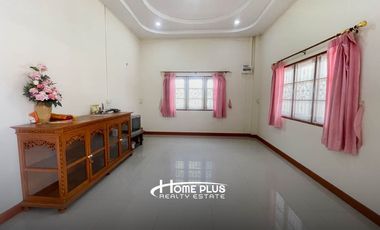 ที่ดินบ้านเดี่ยวชั้นเดียวตำบลเชิงกลัด อำเภอบางระจัน สิงห์บุรี  เนื่อที่ 204 ตารางวา