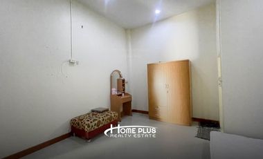 ที่ดินบ้านเดี่ยวชั้นเดียวตำบลเชิงกลัด อำเภอบางระจัน สิงห์บุรี  เนื่อที่ 204 ตารางวา