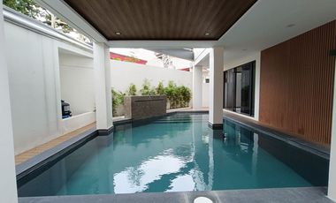 60M Two Storey Residential Unit with Attic and 4 Bedrooms for sale in Merville Paranaque City-JCR