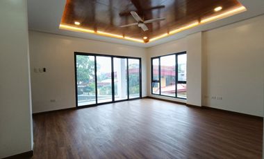 60M Two Storey Residential Unit with Attic and 4 Bedrooms for sale in Merville Paranaque City-JCR