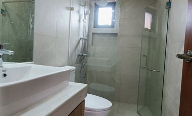 60M Two Storey Residential Unit with Attic and 4 Bedrooms for sale in Merville Paranaque City-JCR