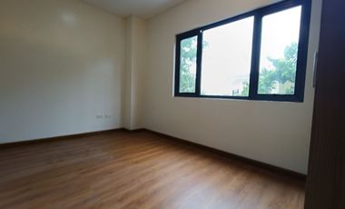 60M Two Storey Residential Unit with Attic and 4 Bedrooms for sale in Merville Paranaque City-JCR