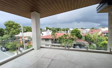 60M Two Storey Residential Unit with Attic and 4 Bedrooms for sale in Merville Paranaque City-JCR