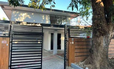 35M Newly Renovated House and Lot with 3 Bedrooms for sale in Carmelite Paranaque City-JCR