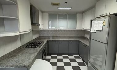 4-BR Condo at Promsuk Condominium near BTS Thong Lor