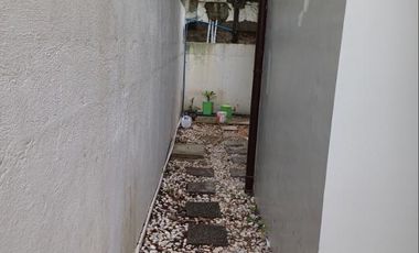 10M Pre-owned Two-Storey Single Attached RFO with 3 Bedrooms for sale in Tiera Casa Paranaque City-JCR