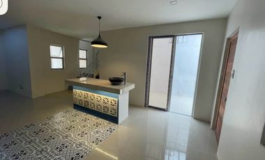 FOR SALE! 7.8M 3Bedroom Townhouse in Brgy Don Bosco Paranaque-AP