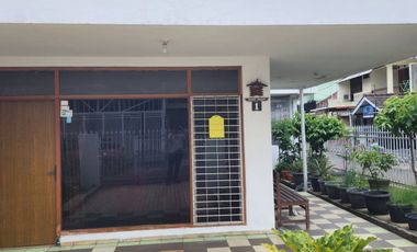 Dijual Rumah 1 1/2 Lantai di Bandung