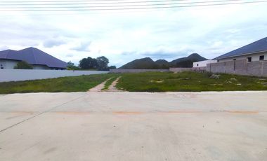 Prime Home Building Plot For Sale! Ideal For Building Your Dream Villa