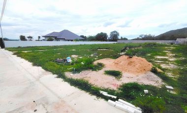Prime Home Building Plot For Sale! Ideal For Building Your Dream Villa