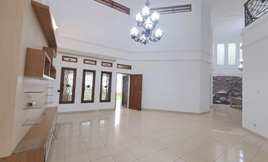 Rumah 2 lantai siap huni murah dan rapih cinere mas