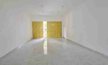 Ruko Strategis Pinggir Jalan Re Martadinata Jebres Solo, Depan Pasar Tanggul. Cocok Untuk Investasi Bisnis Maupun Usaha.