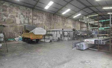 Disewakan Gudang Atau Ruang Usaha Atau Kantor Strategis Di Jalan Veteran Tipes Serengan Solo.