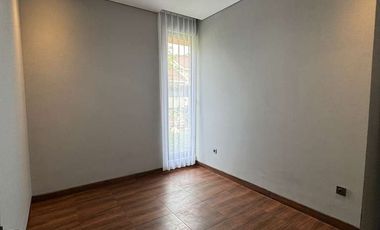 DIJUAL RUMAH BARU SIAP HUNI KENCANA LOKA BSD CITY TANGERANG