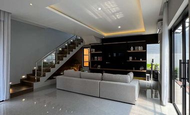 DIJUAL RUMAH BARU SIAP HUNI KENCANA LOKA BSD CITY TANGERANG