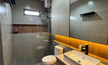 DIJUAL RUMAH BARU SIAP HUNI KENCANA LOKA BSD CITY TANGERANG