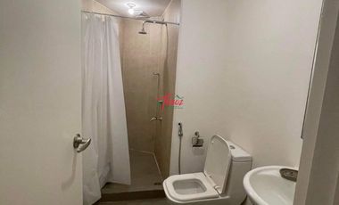 🌆 ULTRA HIGH-FLOOR 2BR W/ MAID'S ROOM + 2 PARKING | THE RISE MAKATI | ₱70K ALL-IN